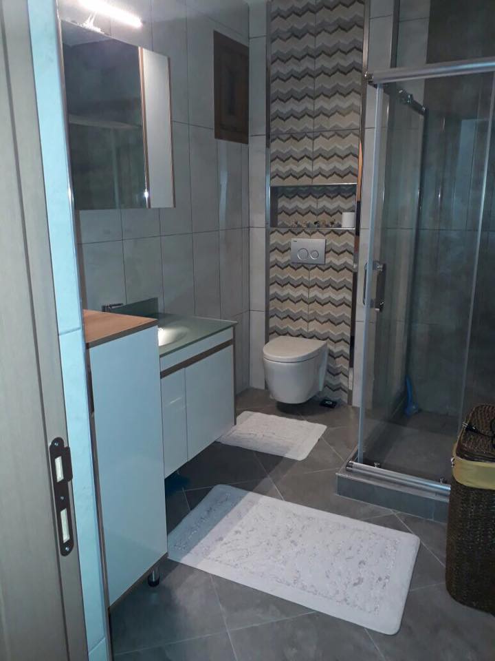 Demir Apartmanı